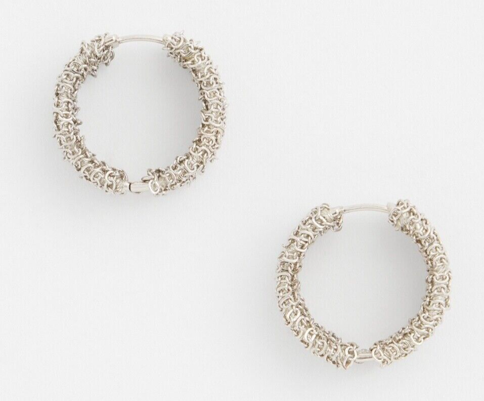 CHICO'S MESH MINI HOOPS EARRINGS