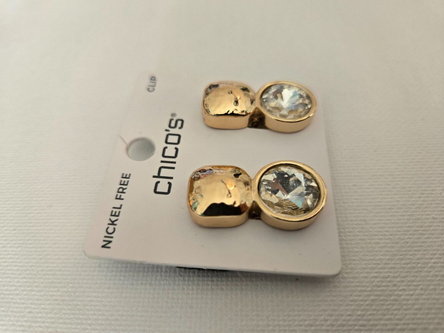 CHICO'S NO DROOP GOLD DROP EARRINGS