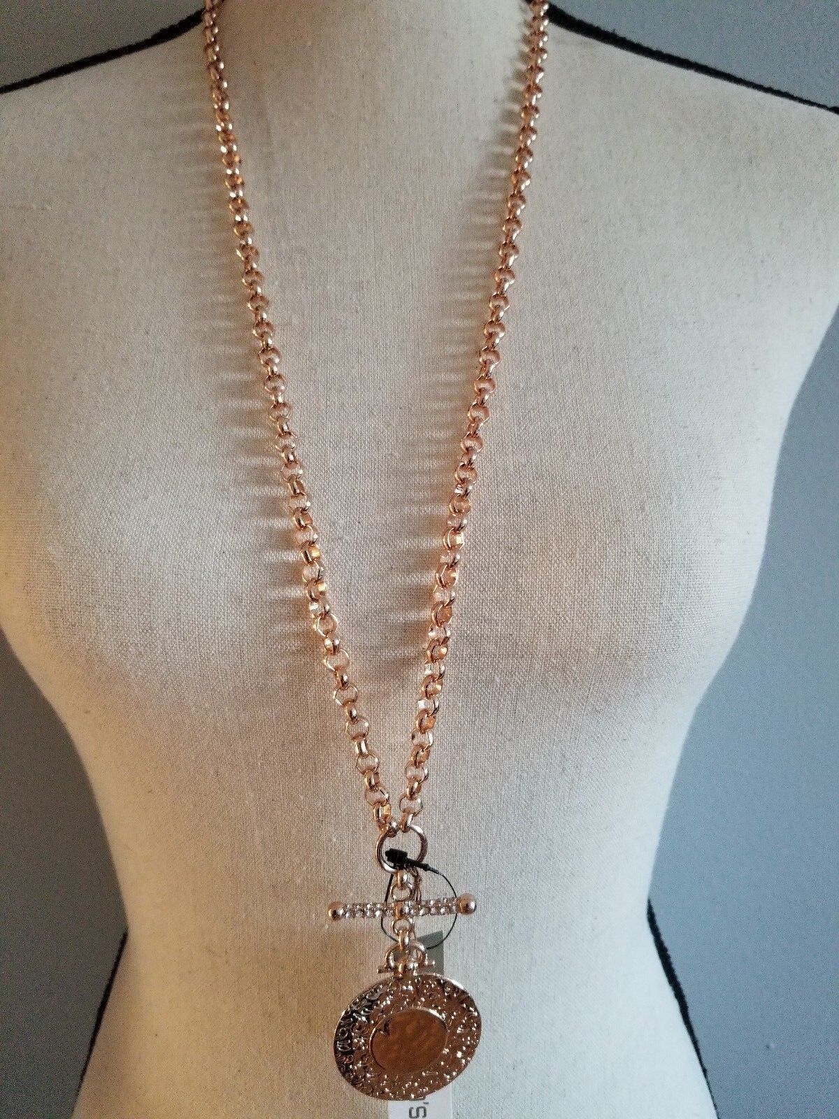 CHICO'S Rosa Convertible Pendant Necklace