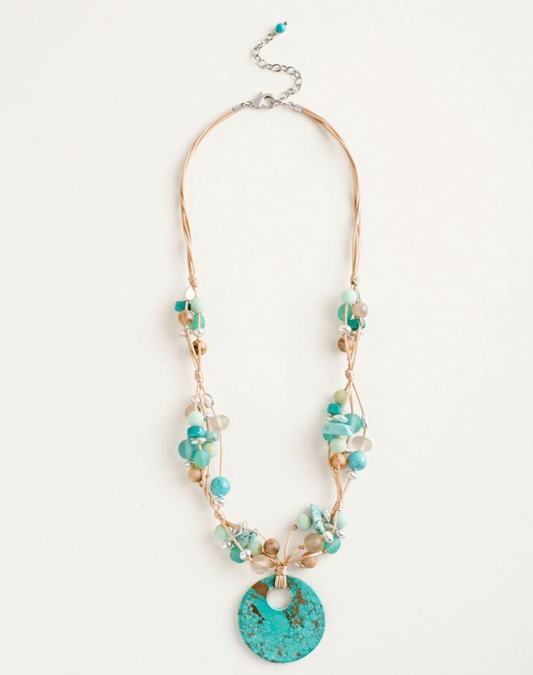 CHICO'S HOWLITE PENDANT NECKLACE
