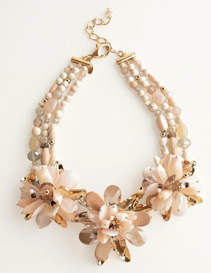 CHICO'S FLOWER BIB NECKLACE