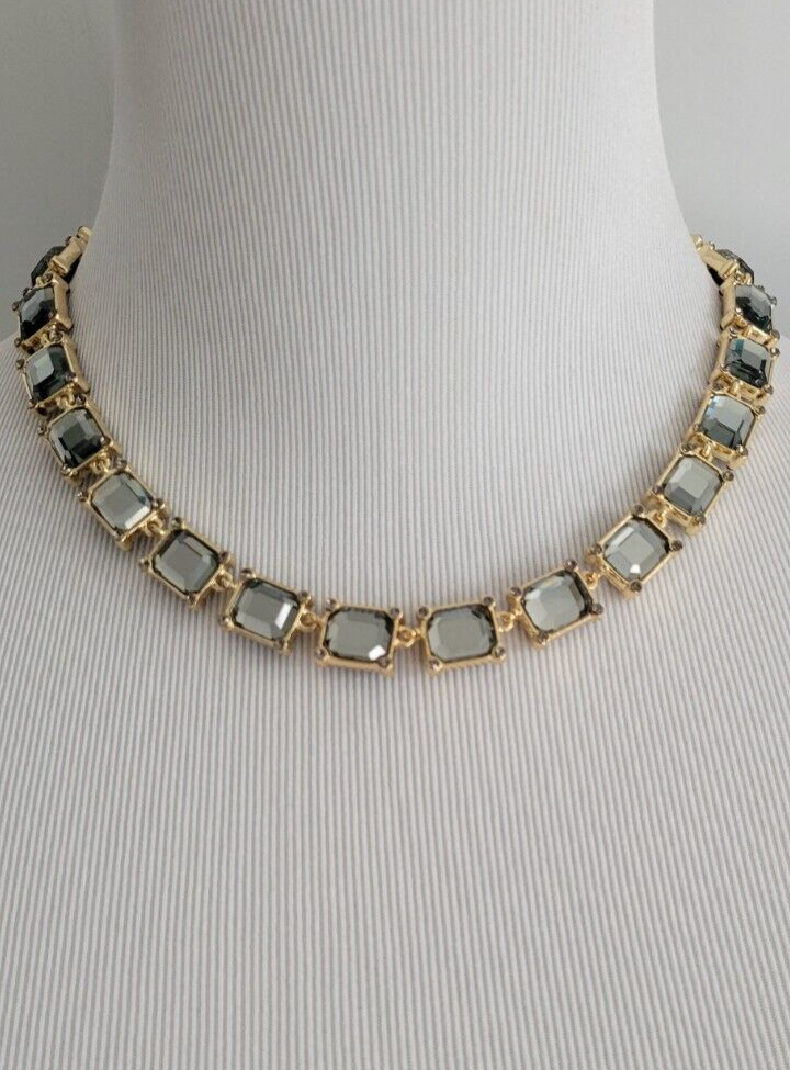 WHITE HOUSE BLACK MARKET BLACK & WHITE REVERSIBLE GOLDTONE NECKLACE