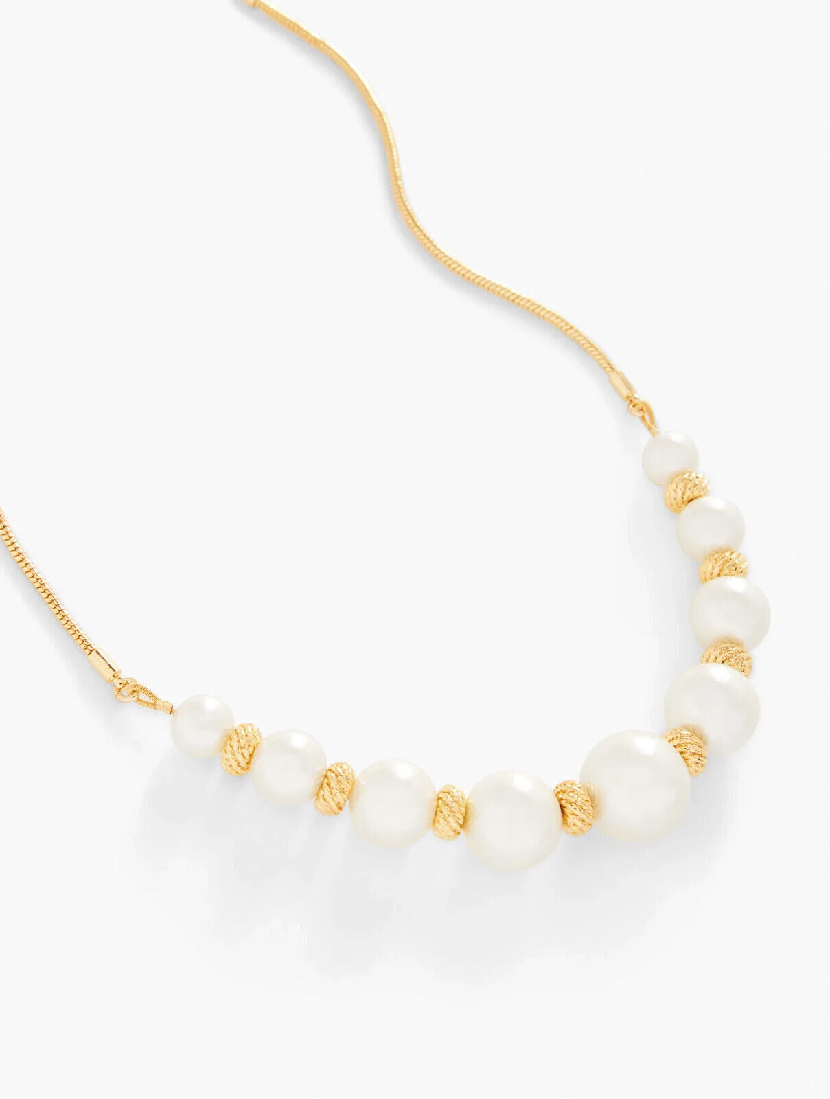 TALBOTS UPTOWN PEARL STATEMENT NECKLACE