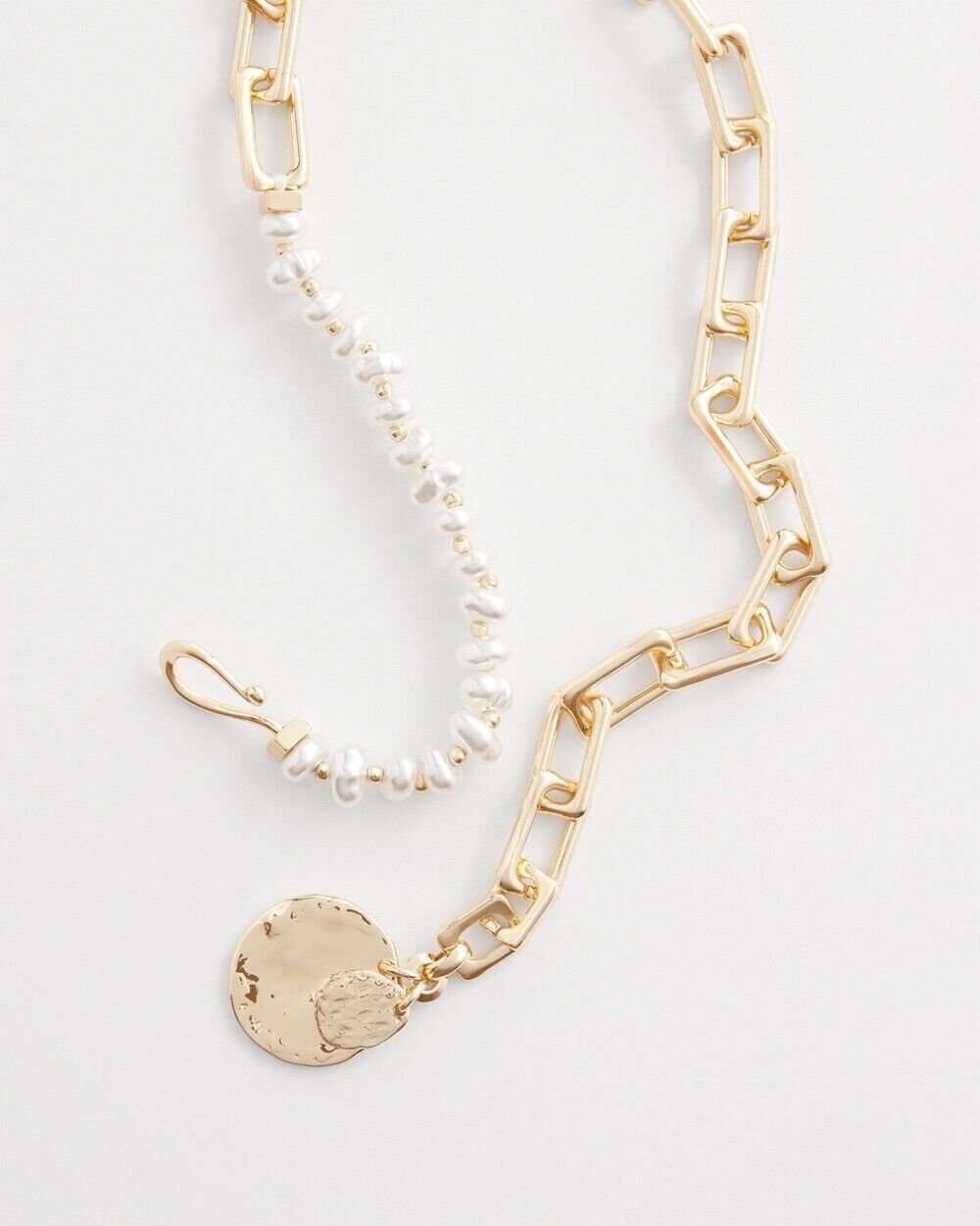 CHICO'S GOLD TONE & PEARL COLLAR NECKLACE