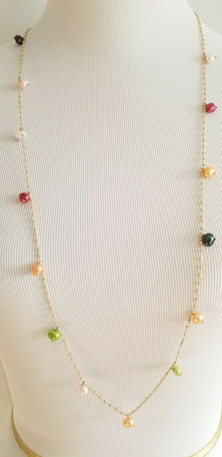 ANN TAYLOR PEARLIZED NECKLACE