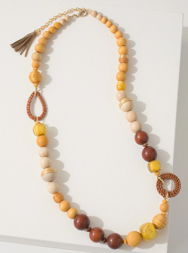 CHICO'S WOOD BEAD SINGLE STRAND NECKLACE