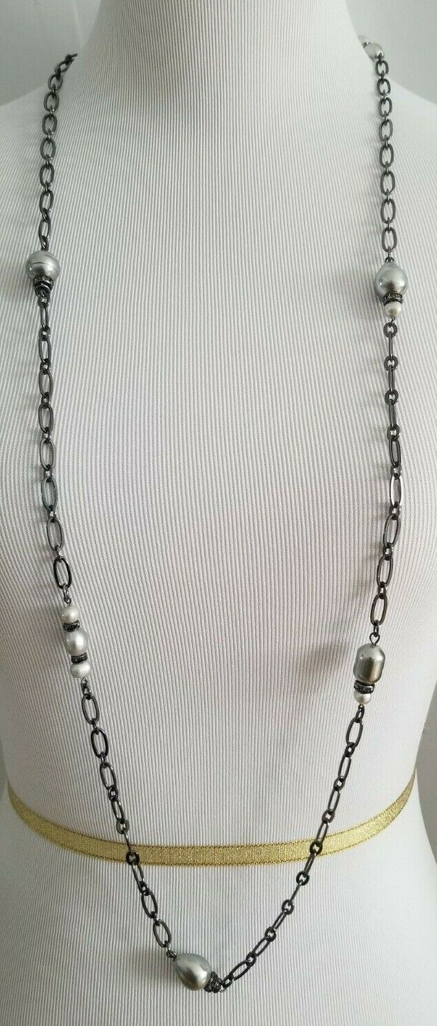 CHICO'S SINGLE-STRAND FRESHWATER PEARL NECKLACE