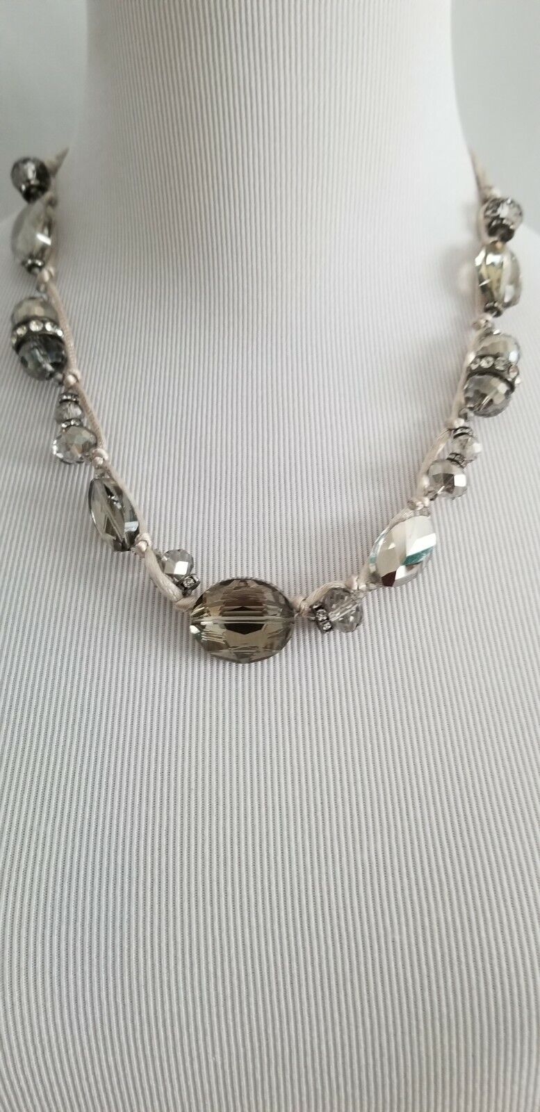 CHICO'S SILVERTONE BEADED SINGLE-STRAND NECKLACE
