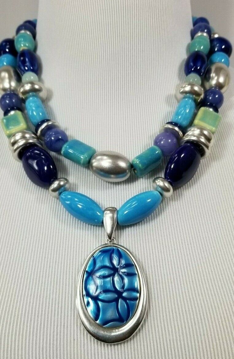 CHICO'S BLUE GEOMETRIC MULTI-STRAND PENDANT NECKLACE