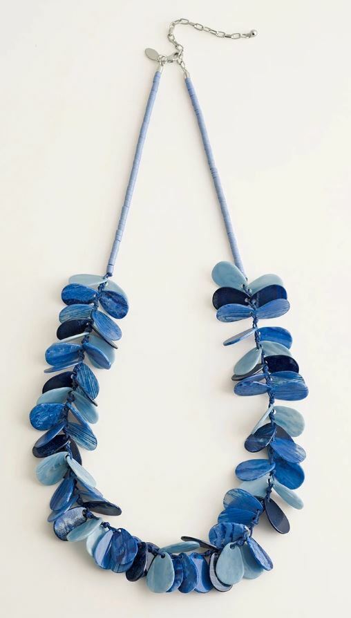 CHICO'S LONG BLUE SINGLE-STRAND NECKLACE