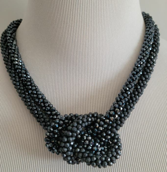 CHICO'S BLUE BEADED KNOT BIB NECKLACE
