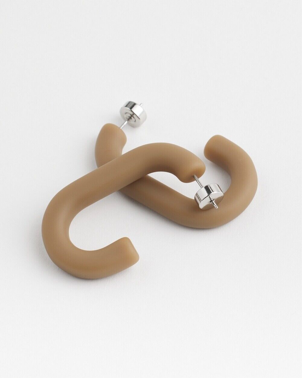 CHICO'S NO DROOP NEAUTRAL HOOPS EARRINGS