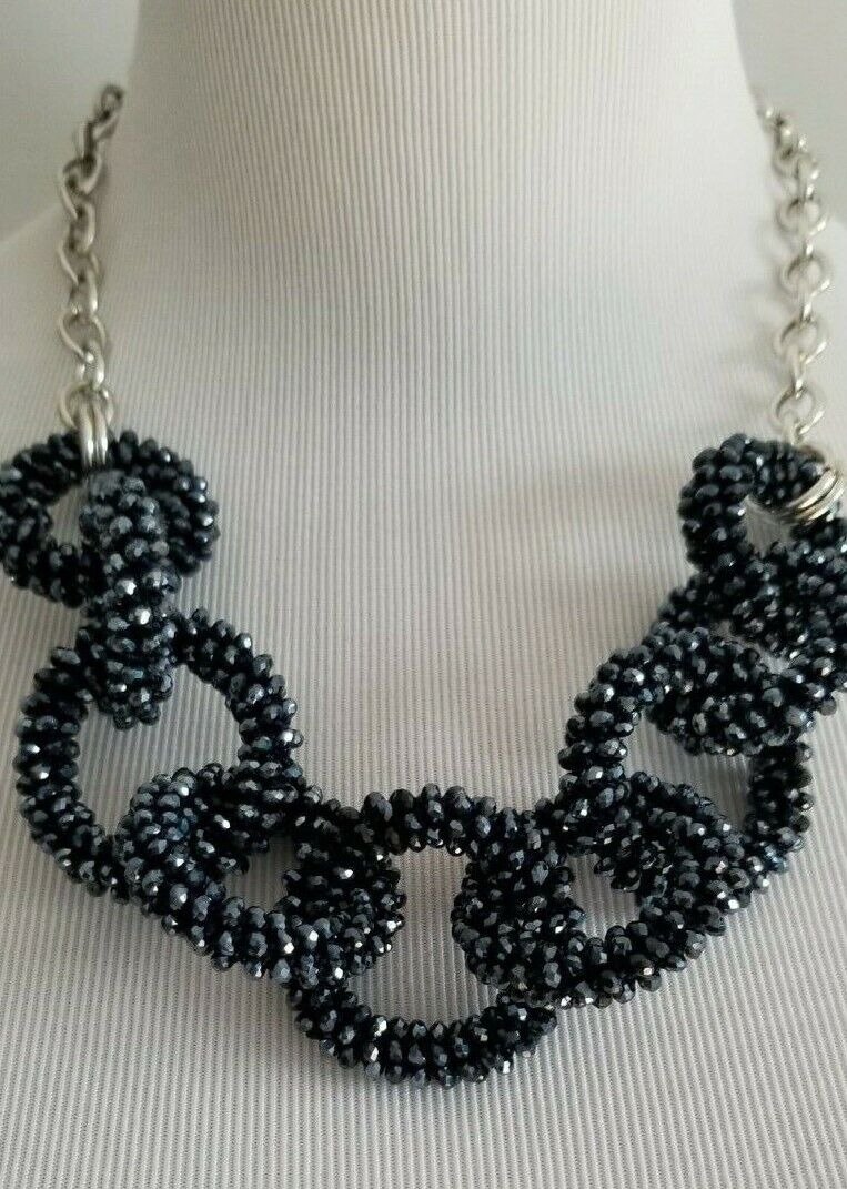 TALBOTS FACETED BEAD STATEMENT NECKLACE
