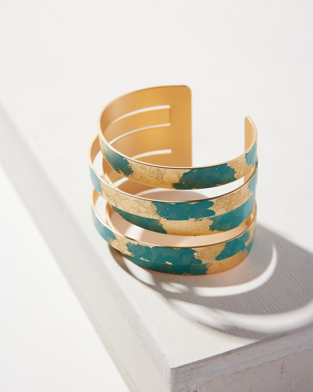 CHICO'S TURQUOISE AND GOLD TONE CUFF BRACELET