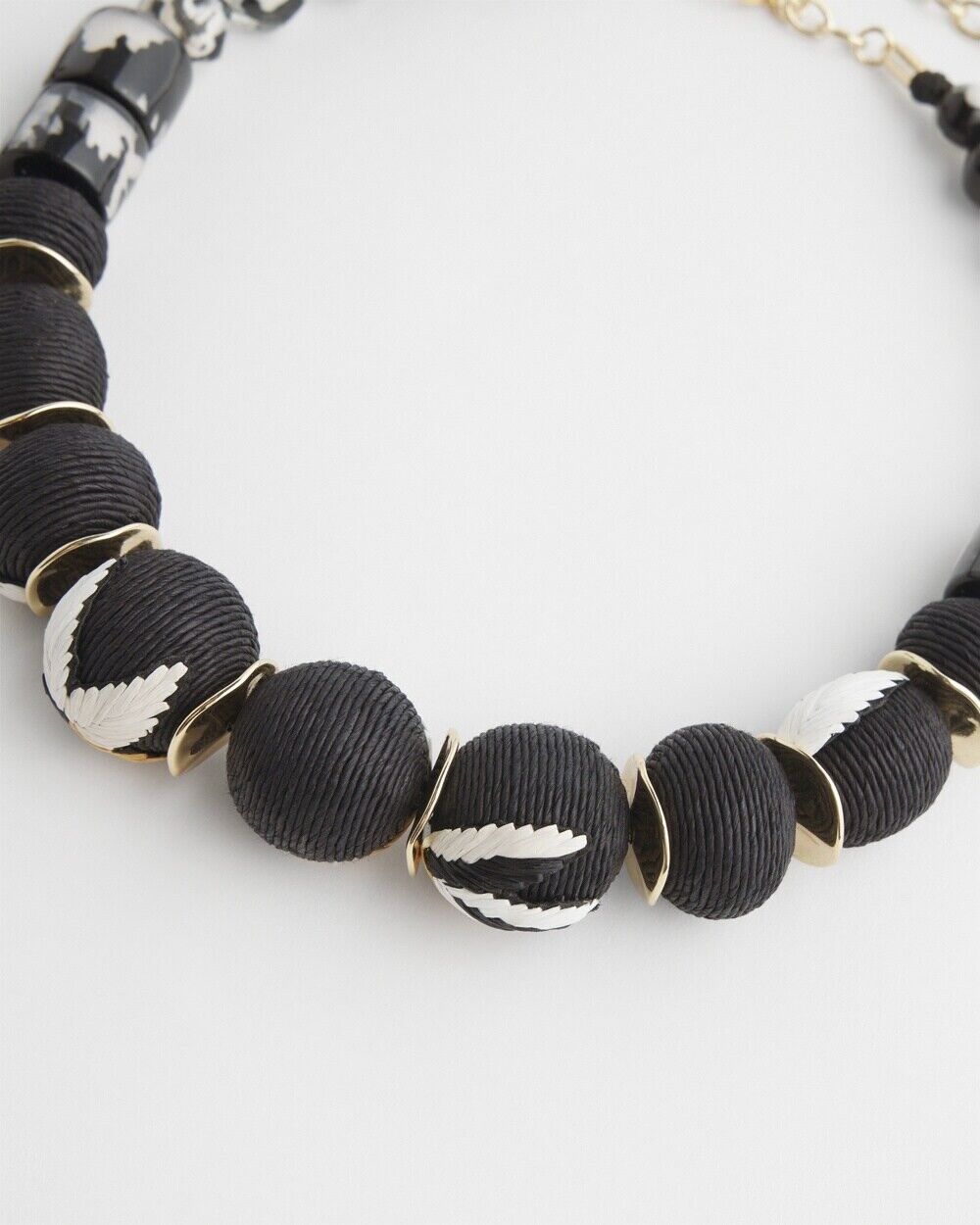 CHICO'S EMBROIDERED RAFFIA NECKLACE