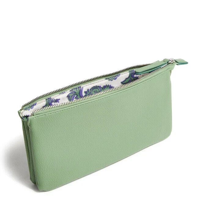 Vera Bradley Essential Trio Clutch, English Ivy