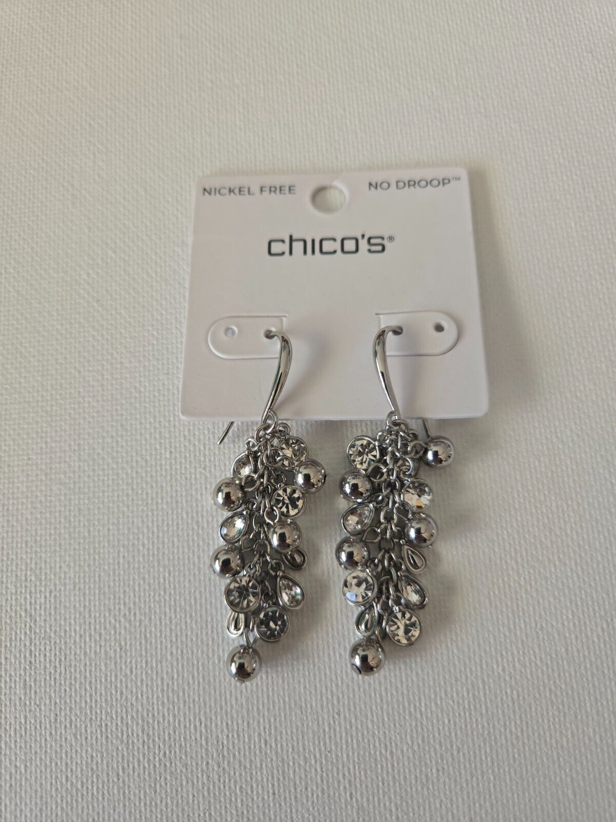 CHICO'S NO DROOP CHARM EARRINGS
