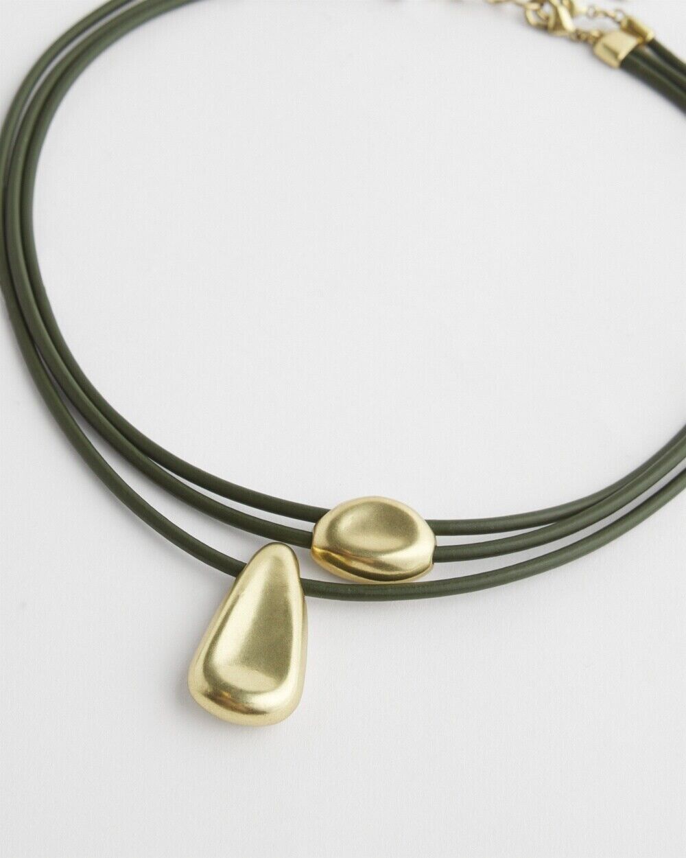 CHICO'S CONVERTIBLE LEATHER PENDANT NECKLACE