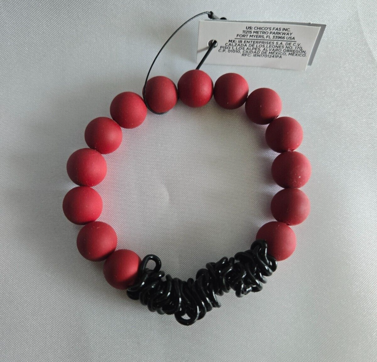 CHICO'S MATTE RED STRETCH BRACELET
