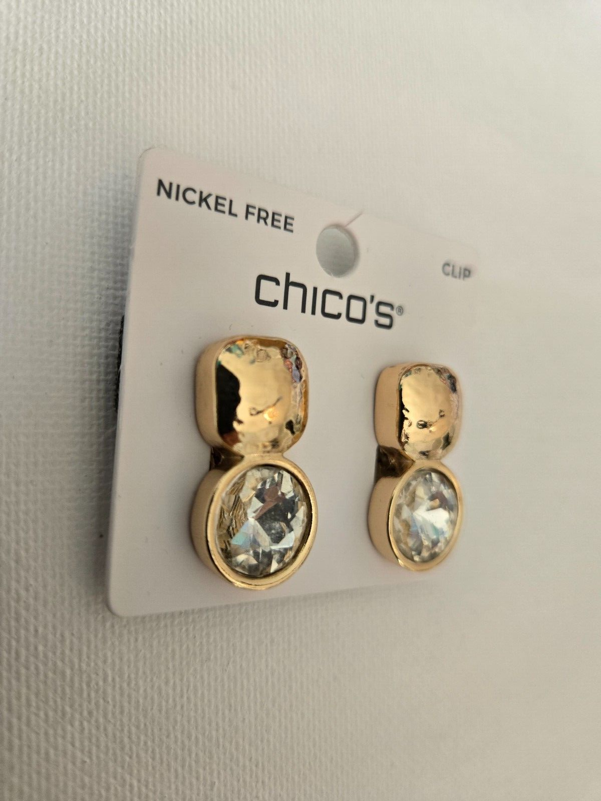 CHICO'S NO DROOP GOLD DROP EARRINGS