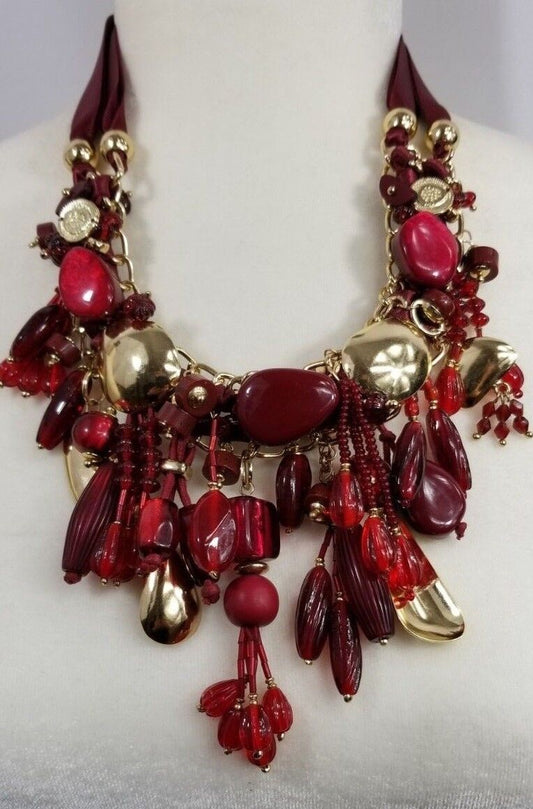 CHICO'S SHORT RED AND GOLD-TONE BIB NECKLACE
