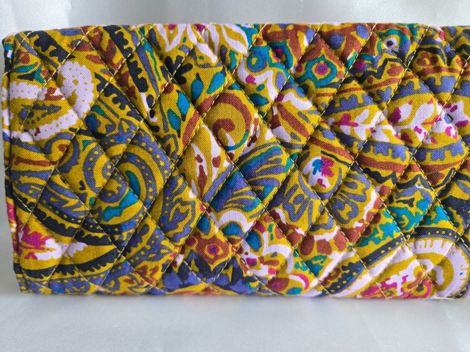 Vera Bradley Wallet Crossbody, Buta Spray
