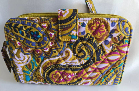 Vera Bradley Essential Tab Wallet, Buta Spray