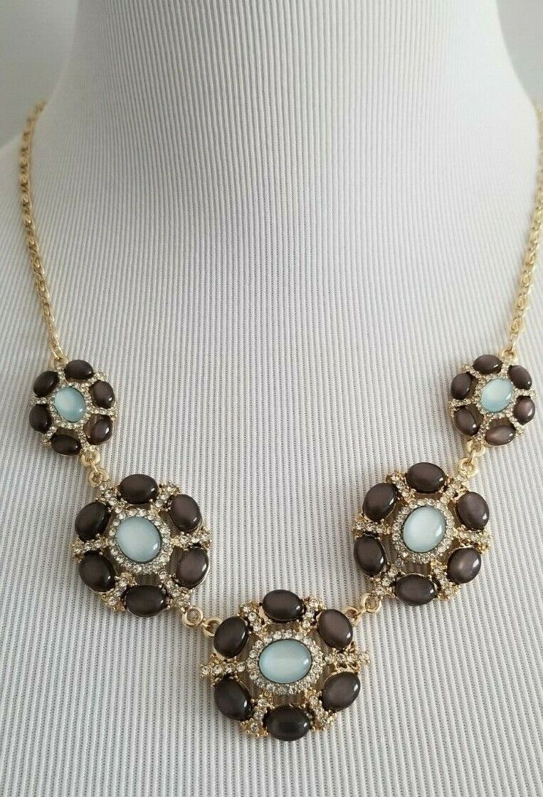 ANN TAYLOR CLUSTER NECKLACE