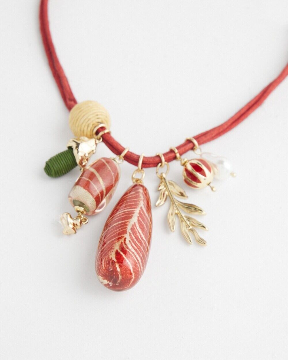 CHICO'S CHARM PENDANT NECKLACE