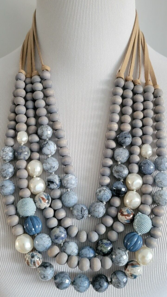 CHICO' S BLUE MULTISTRAND NECKLACE