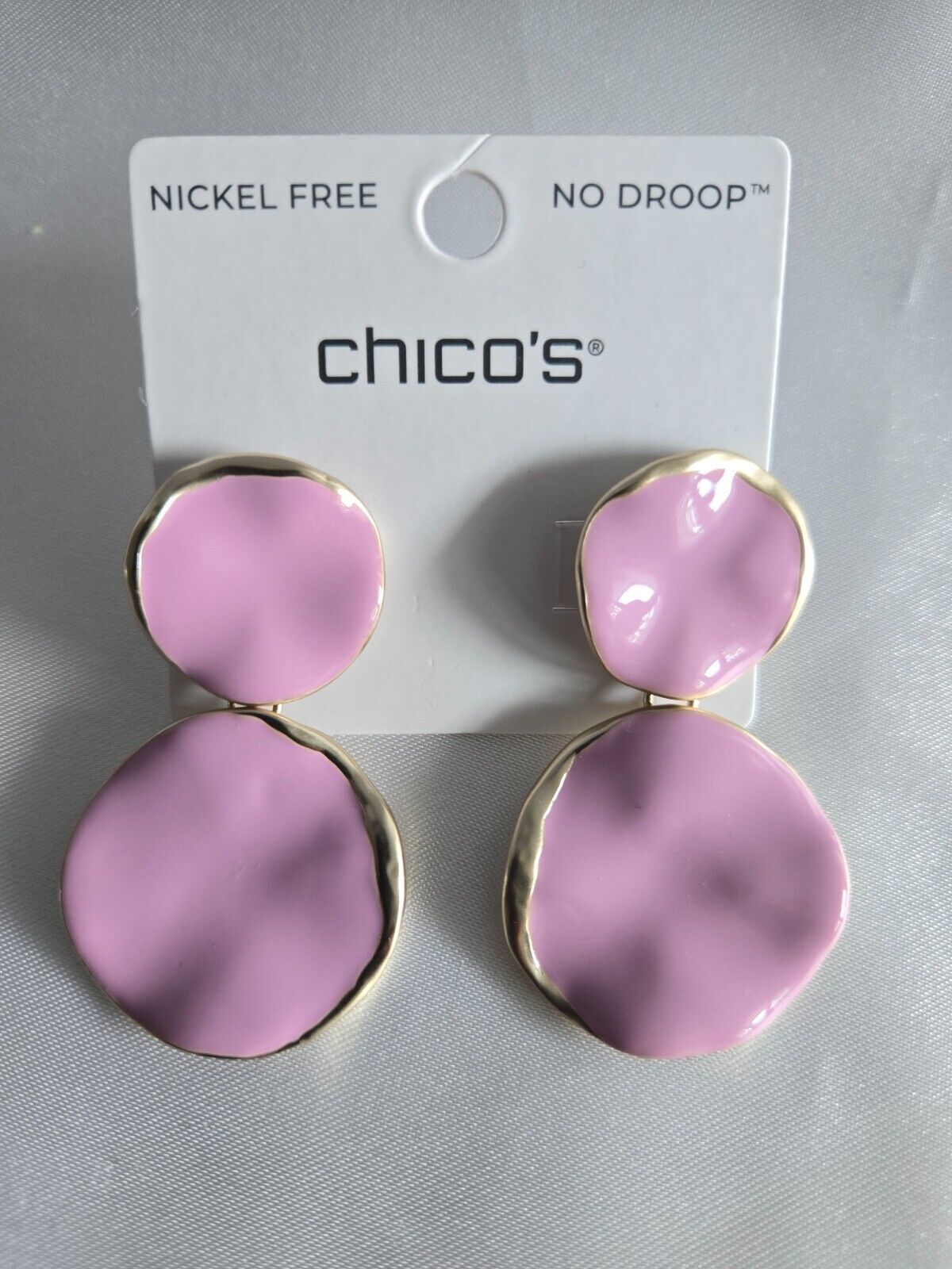 CHICO'S NO DROOP PURPLE ROUND DROP EARRINGS