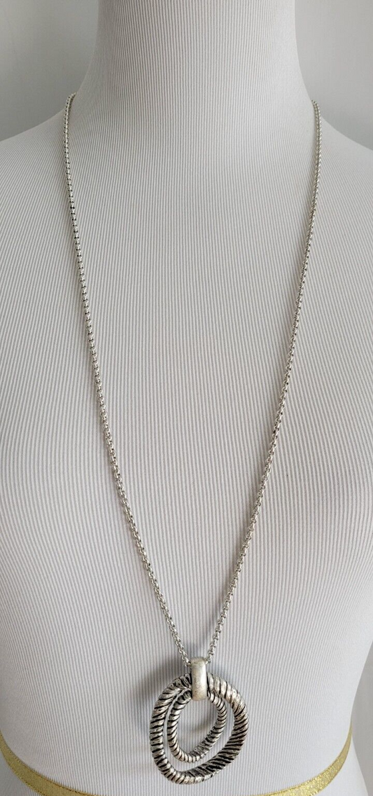CHICO' S SILVER TONE ADJUSTABLE NECKLACE