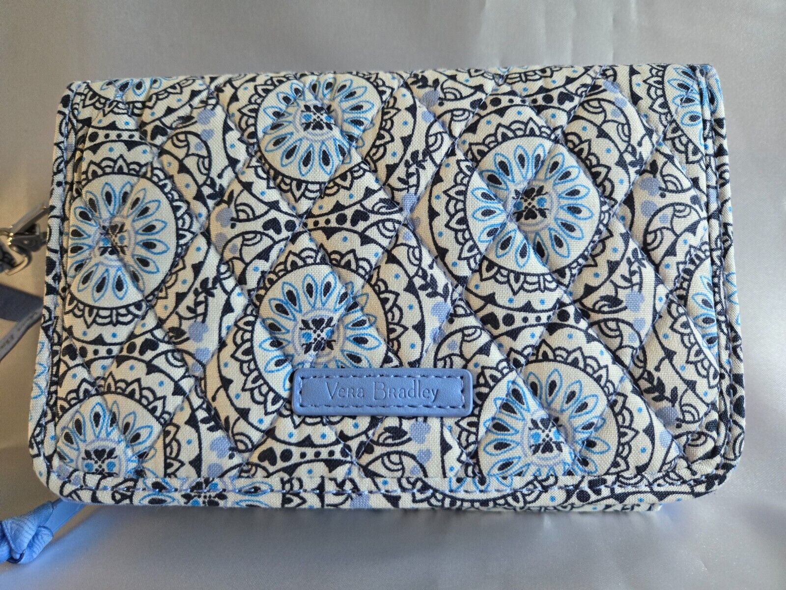 Vera Bradley RFID 3-in-1 Crossbody, Mini Sketched Medallion