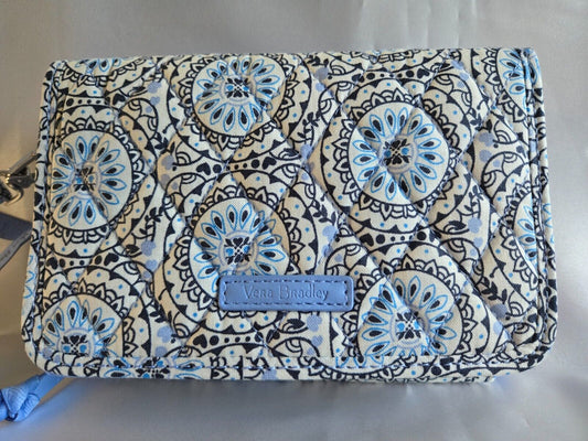 Vera Bradley RFID 3-in-1 Crossbody, Mini Sketched Medallion