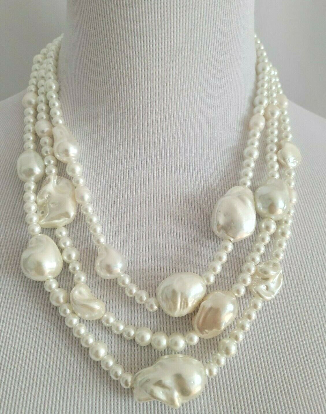 CHICO'S MULTISTRAND BIB NECKLACE
