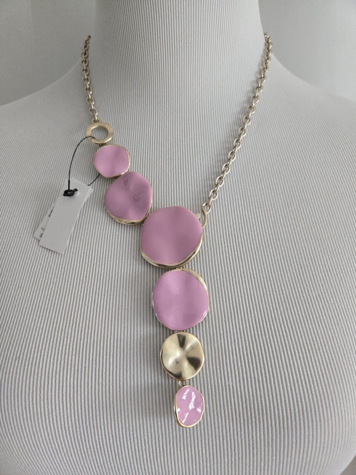 CHICO'S ADJUSTABLE BEADED NECKLACE