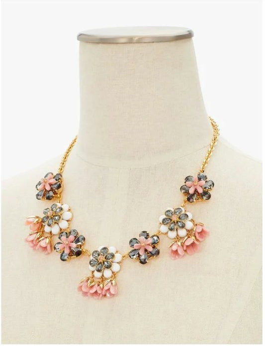TALBOTS MARBLED BLOOMS STATEMENT NECKLACE