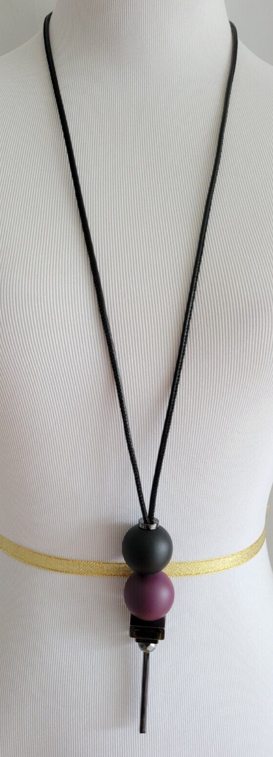 CHICO'S LONG PENDANT PENDANT NECKLACE