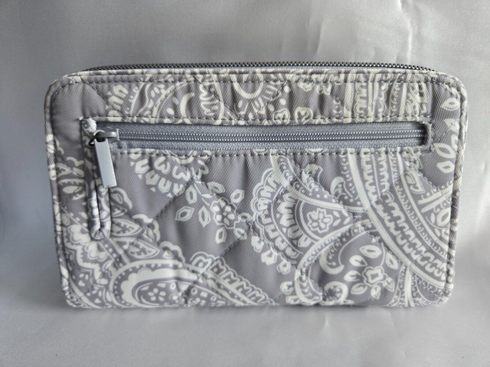 Vera Bradley RFID Cotton Turnlock Wallet, Cloud Gray Paisley
