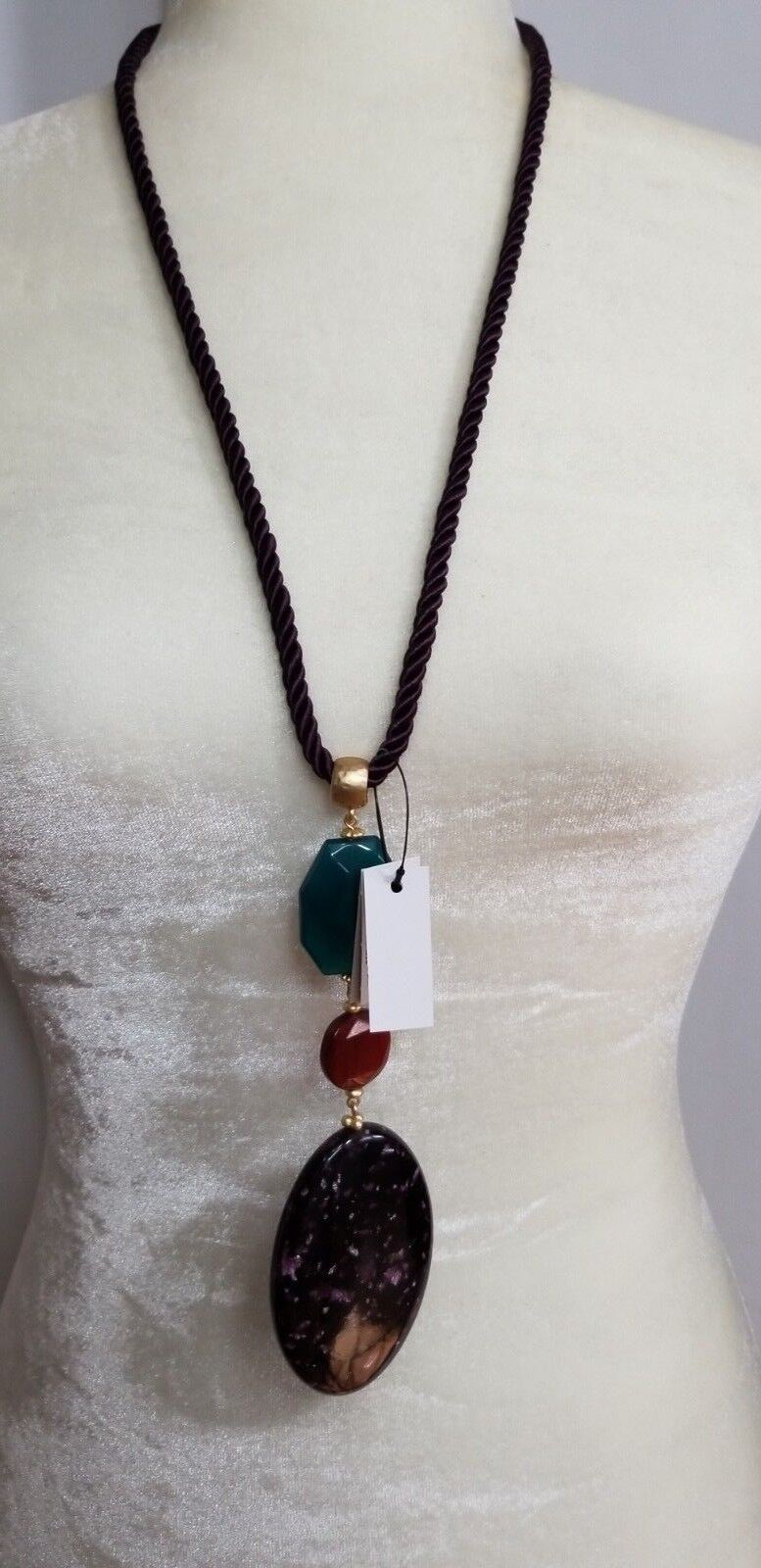 CHICO'S CONVERTIBLE MULTI-COLORED STONE PENDANT NECKLACE