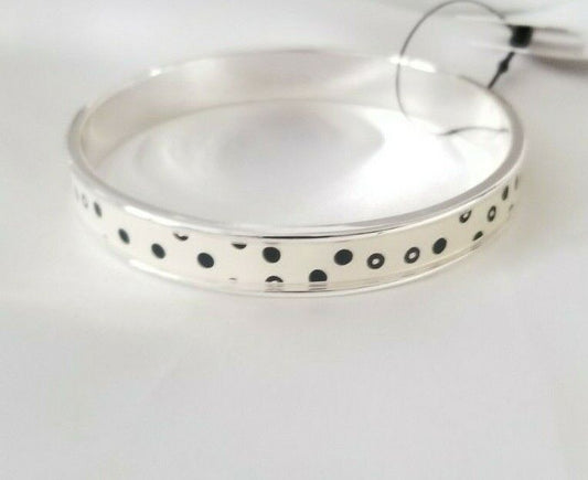 CHICO'S SILVERTONE DOT-PRINT THIN CUFF BRACELET