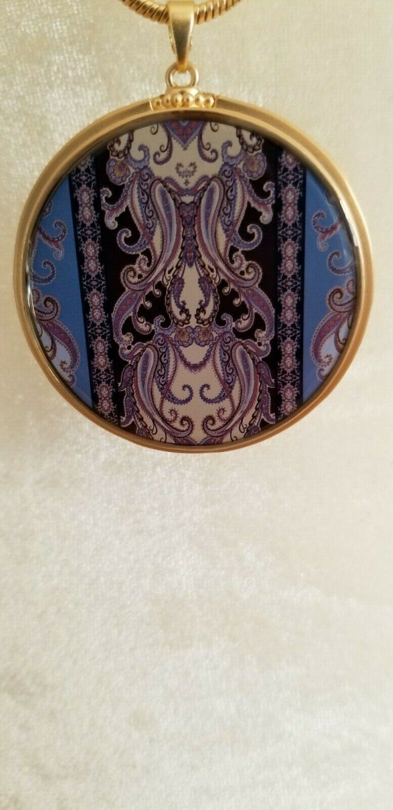 CHICO'S REVERSIBLE PAISLEY-PURPLE PENDANT NECKLACE
