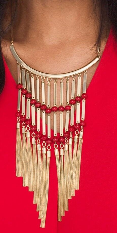 CHICO'S KALINA BIB NECKLACE