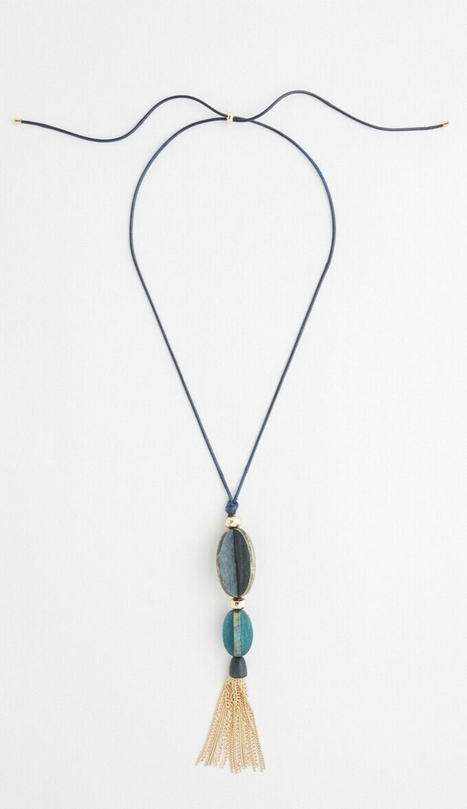 CHICO'S ADJUSTABLE PAINTED WOOD PENDANT NECKLACE
