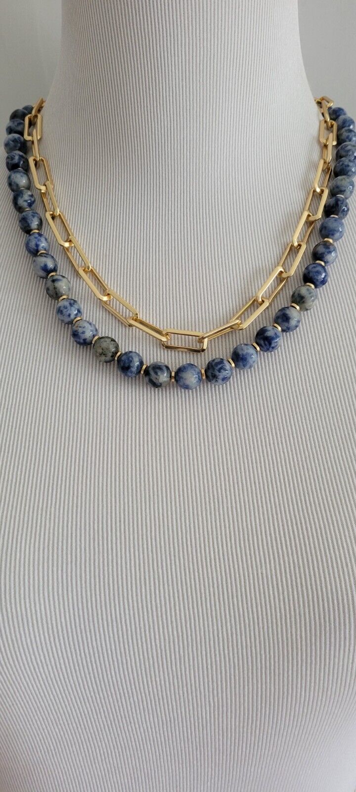 CHICO' S SODALITE MAGNETIC NECKLACE