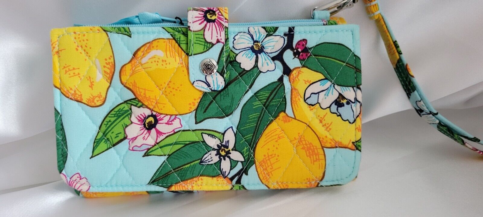Vera bradley Smartphone Wristlet Lemon Grove
