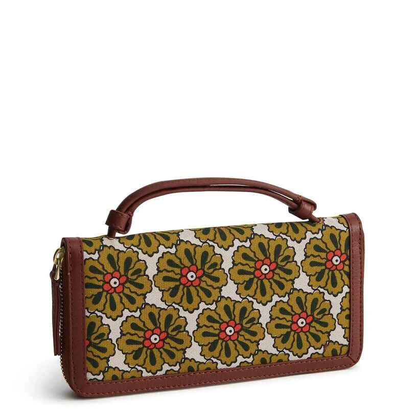 Vera Bradley Accordion Wristlet, Pinwheels in Oxford Canvas