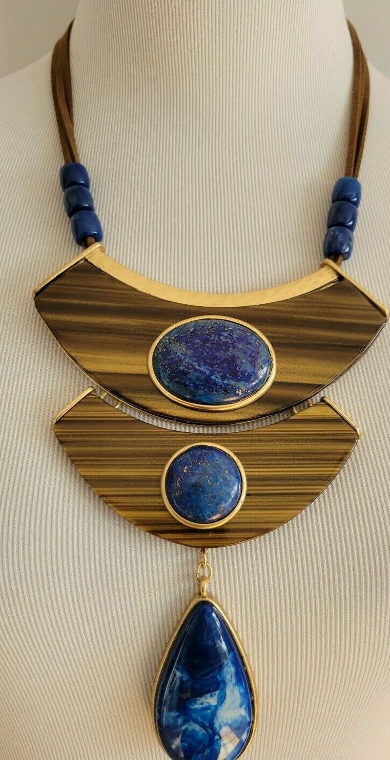 CHICO'S MULTICOLOR MEDIUM PENDANT NECKLACE