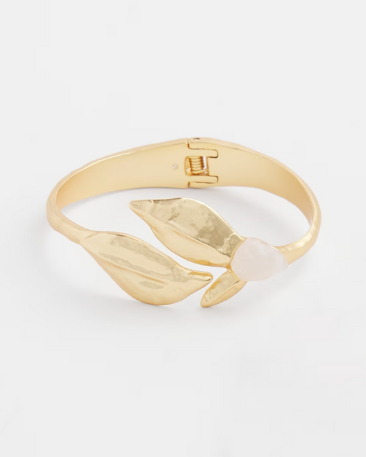 CHICO'S LEAF HINGE BRACELET