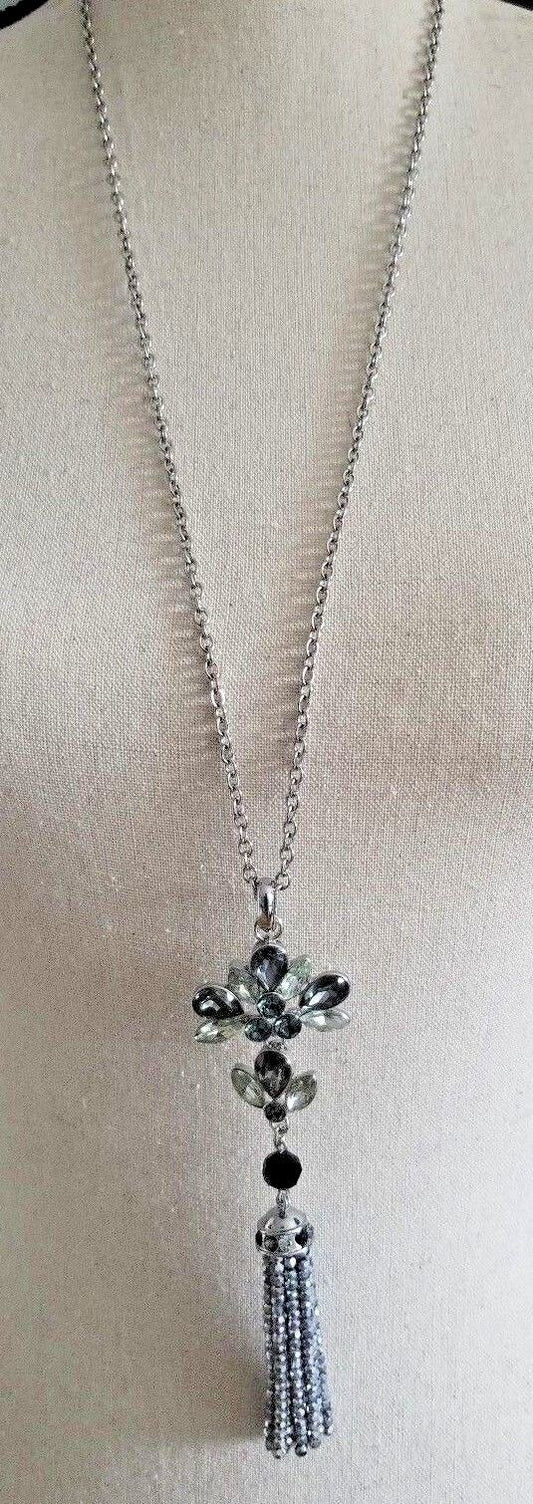 TALBOTS Cluster Tassel Necklace